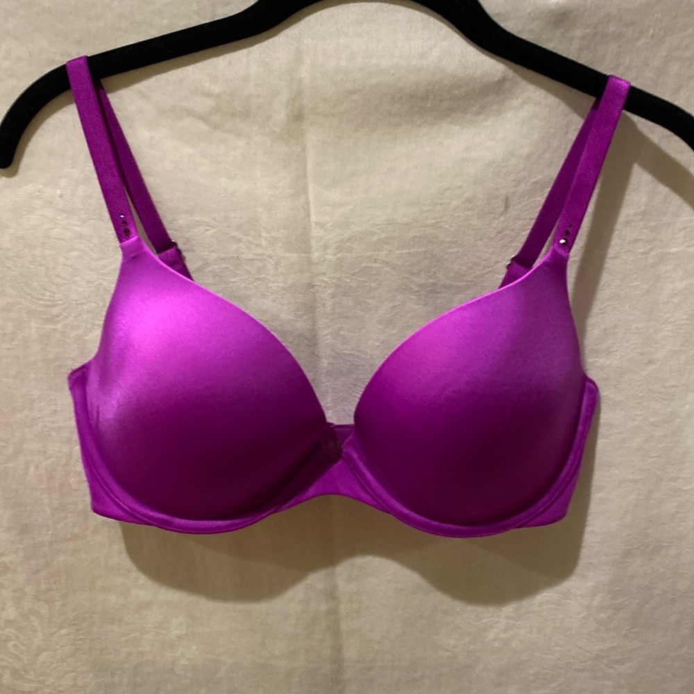 Victoria Secret Bra 34D